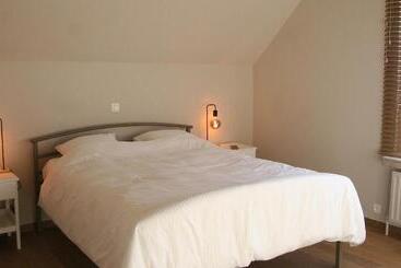 آپارتمان‌های توریست‌ها Ashley’s Villa