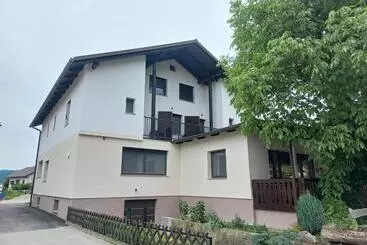 Aamiaismajoitus (B&B) Sobe Levc