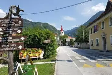 ペンション Rooms Močilnik