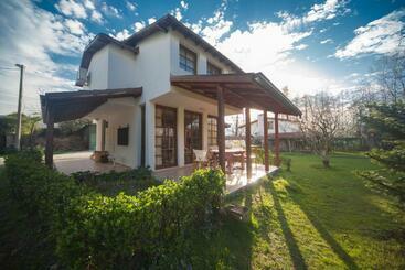 Hotel Beta Home Lake House Sapanca