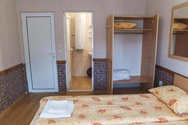 پانسیون Guest House Nevena