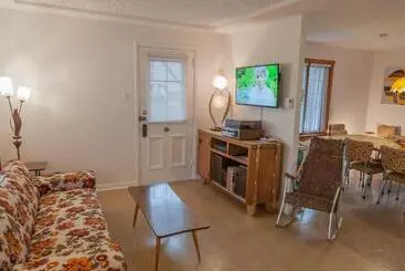 Pensión La Maison Gagnon