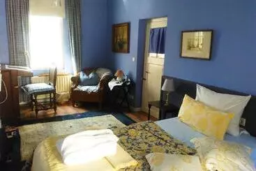 Bed and Breakfast Rosindell Cottage