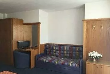 酒店 Albergo Gilda