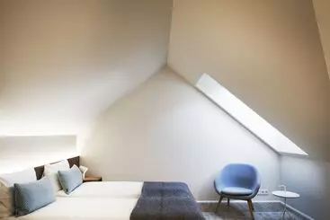 هتل Berg By Keflavik Airport