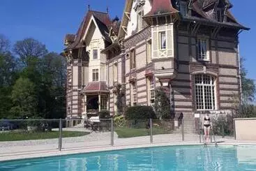 Hotel Château De La Râpée Hôtel Restaurant