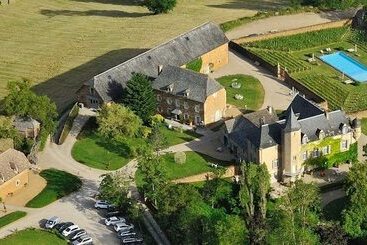 ホテル Château De Labro   Teritoria