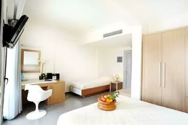 Sikyon Coast Hotel And Resort