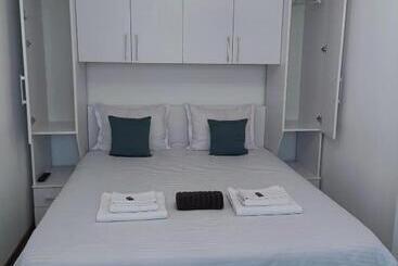 관광객 아파트 Christopher Apartment