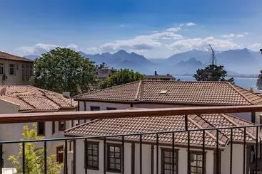 Hotelli Woo Town Suites