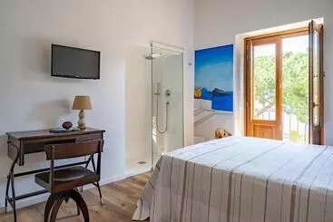 ペンション Iancura   B&b Di Design A Salina
