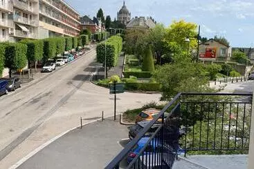 ツーリストアパートメント Au Cœur De Lisieux 83 M2 Et Vue Sur La Basilique
