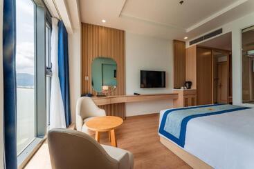Canary Gold Hotel Quy Nhơn