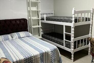 Жильё для туристов Apto3 Com Ar Cond. Wifi E Tv Smart