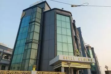 Hotel Near Sea Beach Ananya