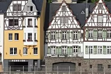 Majatalo Haus Burgfrieden Cochem