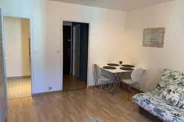 Vakantie-appartementen Aubenas Plein Centre Tout Près Du Château
