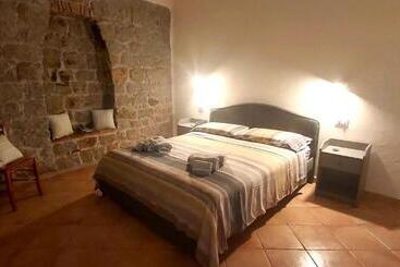 Apartamenty turystyczne Sa Caffettera