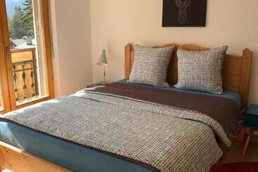 Turistlägenheter Apartment Number 8