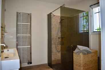 דירות לתיירים Maison Du Soleil Olonzac