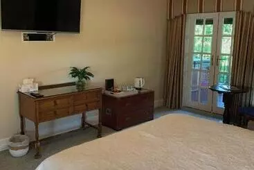 ベッドアンドブレックファースト Avon Terrace Guest House