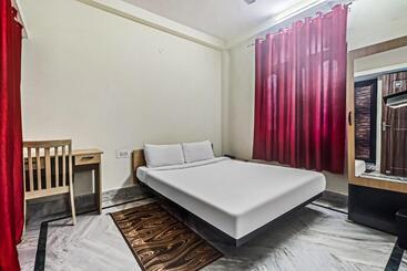 Hotell Oyo 84341  Maharaja Galaxy