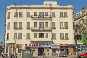 هتل America