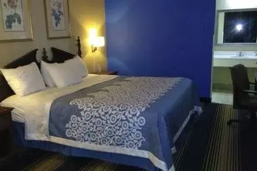 호텔 Days Inn by Wyndham Perry Near Fairgrounds