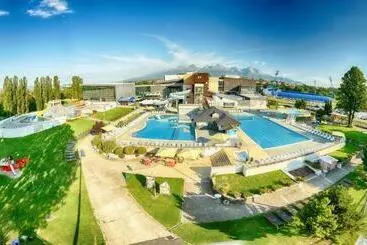 Hôtel Privileged Lesná   With Garden Terrace, Tatranská Lomnica 2 Km