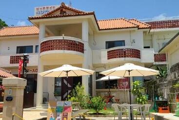 Hotel ビーチサイドペンションみーばる