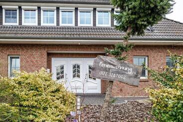 Turistihuoneistot Ferienwohnung Krakow Am See