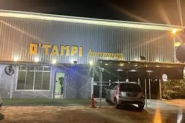 Hotel Oyo 90370 D Tampi Homestay