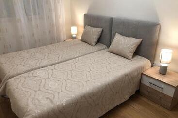 آپارتمانهای توریستها Sunshineliving, Bar