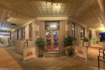 Windsor Hotel Miles