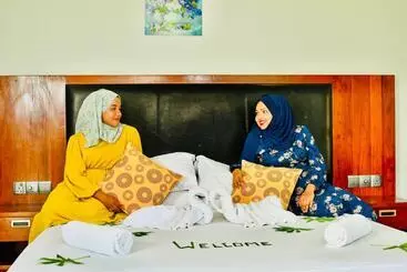 Pension La Cabana, Maamigili