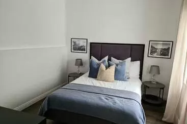 آپارتمان‌های توریست‌ها Apartments Gb