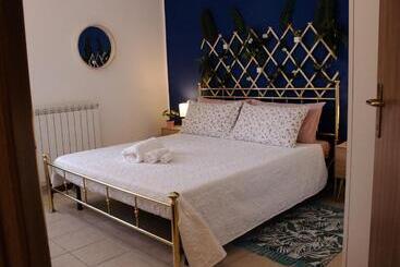 شقق خاصة سياحية La Ringhiera Tropicale Bilocale Con Parcheggio E Self Check In