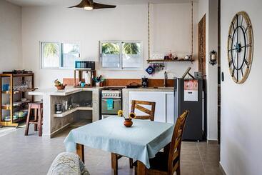 Turist apartmanları Oceanfront Casita Coral