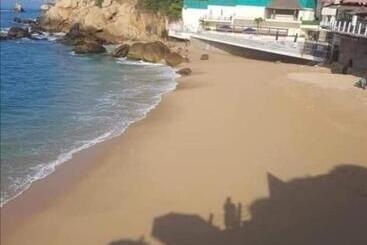 هتل آپارتمان Suite En Torres Gemelas Vista Al Mar