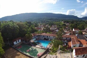 هتل Ponta Do Morro