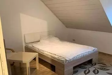 Turistihuoneistot 5 Room Apartment In Zülpich