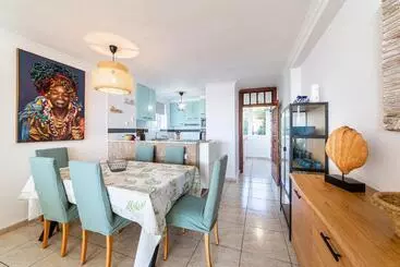 ツーリストアパートメント Espejo Del Mar