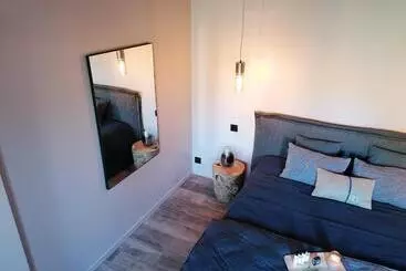 Otel Hôtel Les Suites Du Maquis