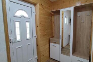 آپارتمانهای توریستها Apartments Nemanja