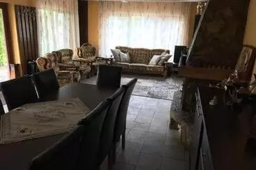 Pensiunea Raiul Munților