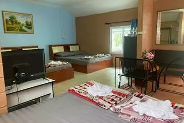 ホテル ทับศิลารีสอร์ท Tubsila Resort