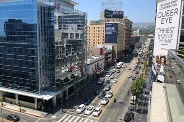 هتل آپارتمان Integrity   Real Hollywood Experience