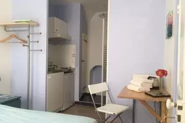 Bed and Breakfast Chambre Saint Sauveur