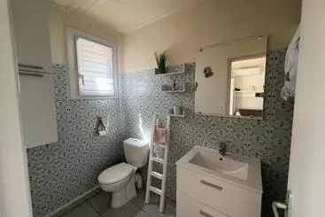 Turistihuoneistot T2 à 100m De La Plage, Parking Privé