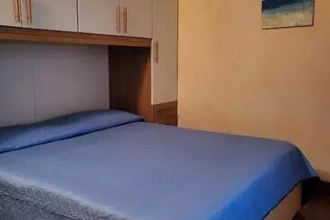 ツーリストアパートメント The Shell Apartment